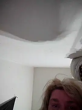 diosacurvy1984 online show from April 28, 5:28 pm