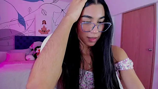 Dana Paula online show from April 2, 2:25 pm