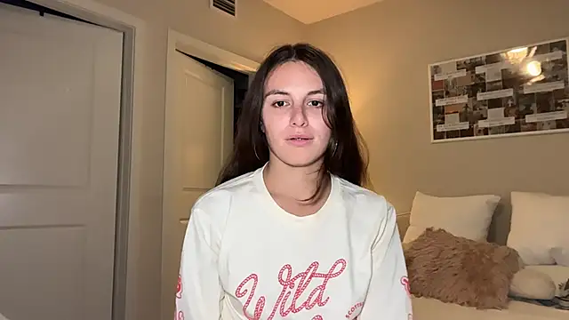 graciesmith27 online show from April 28, 2:27 am