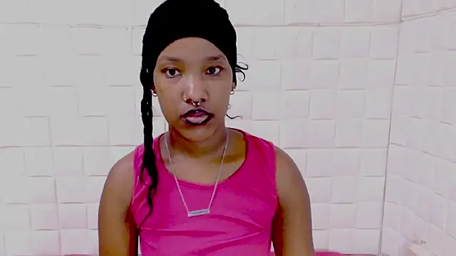 EroticSexyPrada online show from April 21, 1:42 am