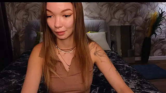 SusannJohnson online show from October 5, 12:37 am