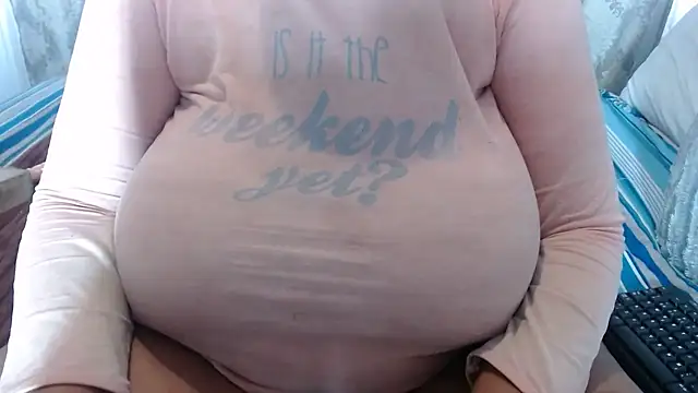 BUBBLYBUNNYxx online show from March 15, 6:04 am