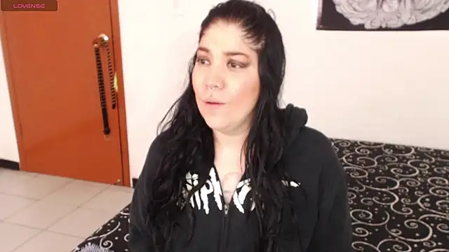 sharonnleon online show from June 9, 1:32 pm