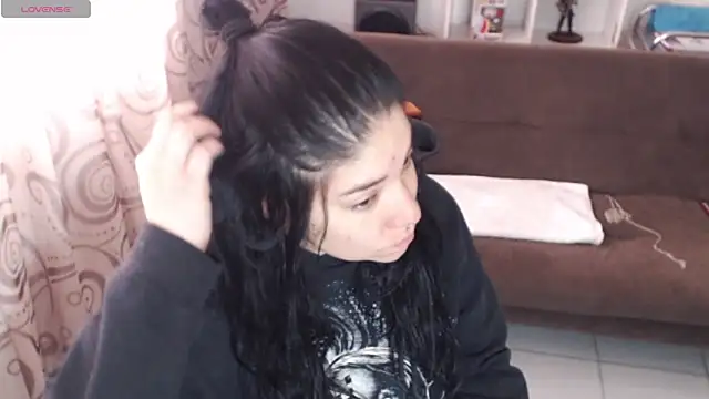 sharonnleon online show from June 5, 1:28 pm
