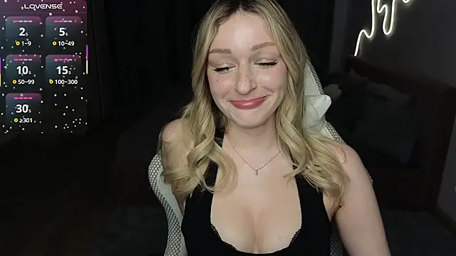 MargaretSweet1 online show from July 1, 1:38 am
