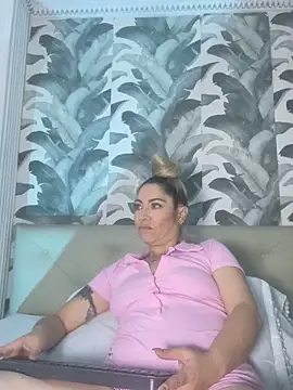 viktoria davis  online show from March 21, 12:59 am