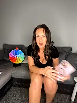 Snapshot of GoddessLucyRose chatting on September 22, 8:51 pm GoddessLucyRose online show from September 22, 8:51 pm