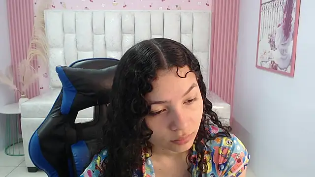 shalon diaz s online show from October 28, 1:17 pm