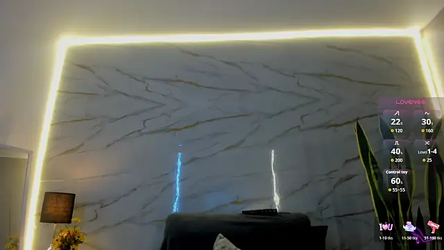 SammyLauren online show from April 21, 1:07 pm