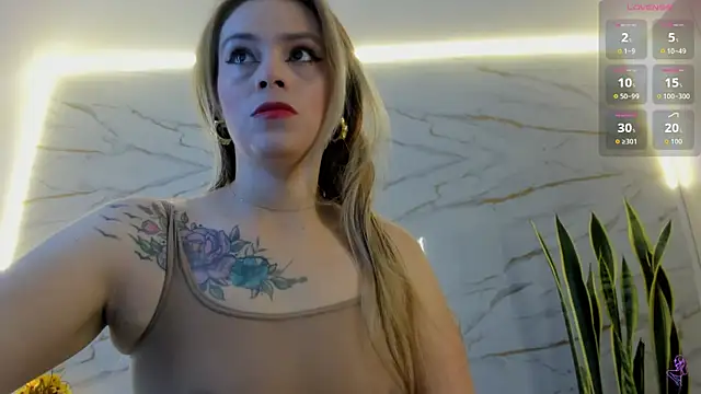 SammyLauren online show from April 22, 1:08 pm