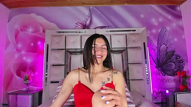 emili clark online show from March 14, 5:08 am