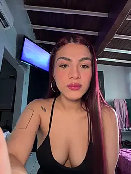 thompsonabella666 online show from May 12, 9:10 pm