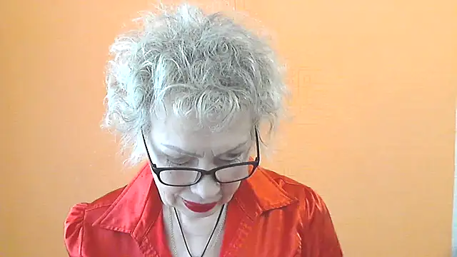 NessyJenixs online show from May 21, 7:17 am