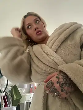 blissdimicco online show from March 24, 12:54 pm