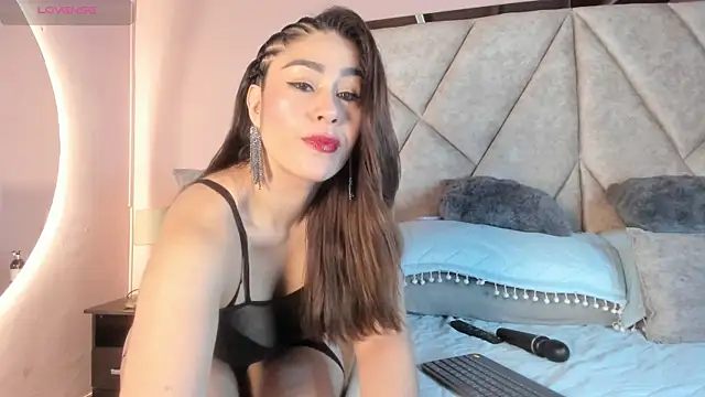 Mara Torres1 online show from April 23, 12:40 pm