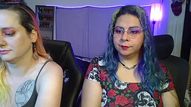 Evelan420 online show from April 16, 7:24 pm