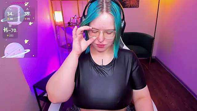 Manic pixie  online show from June 12, 3:53 pm