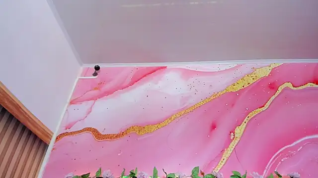 scarlett  evans  online show from April 27, 6:49 pm