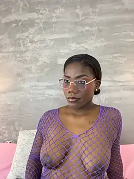 Alaia Colins online show from July 15, 1:54 am