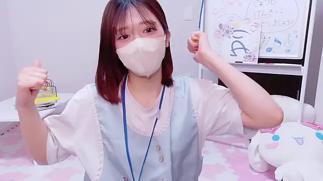 NA-KAREN-V8 online show from April 20, 1:14 pm