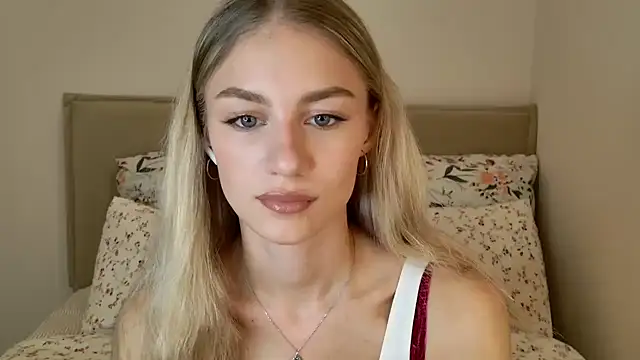 GabriellaOlsen online show from September 23, 2:37 pm