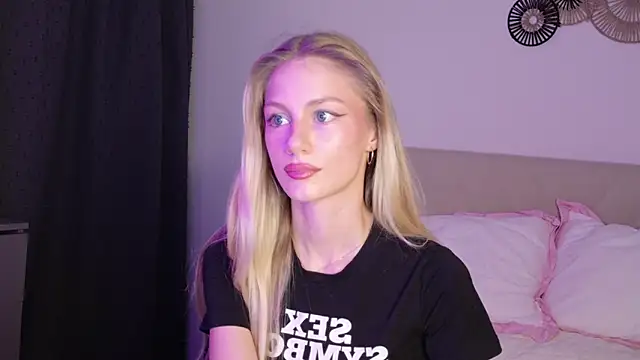 GabriellaOlsen online show from June 28, 4:35 pm