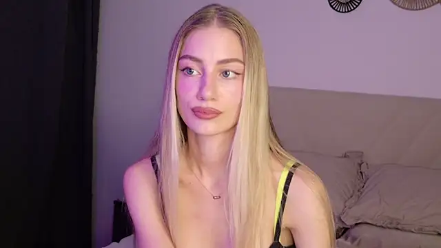 GabriellaOlsen online show from July 6, 4:42 pm