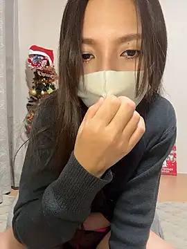 anchan69 online show from December 4, 9:15 pm