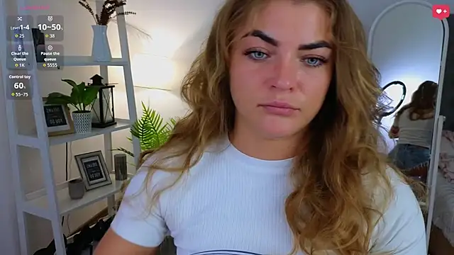 Donna Sun online show from September 14, 4:32 am