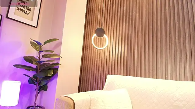 alana rossetti online show from April 20, 12:30 pm