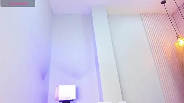 alana rossetti online show from April 21, 11:17 am