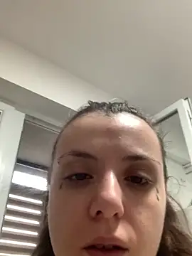 bunnythetailor online show from April 26, 4:38 pm