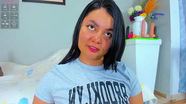 evaa greey online show from November 14, 8:09 pm