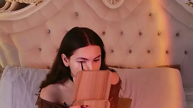 GIGI DAV online show from November 11, 9:12 pm