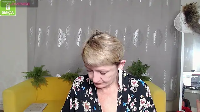 SexyGrandma  online show from November 21, 5:48 pm