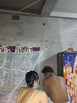 birds0641 online show from April 2, 7:44 pm