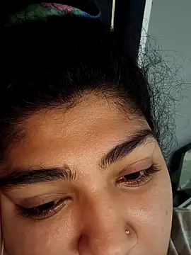 naina78910 online show from April 29, 2:26 am