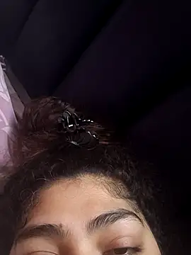 naina78910 online show from April 25, 2:47 am