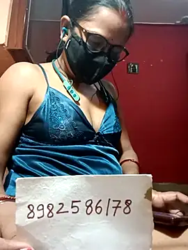 runi31 online show from November 18, 5:47 pm