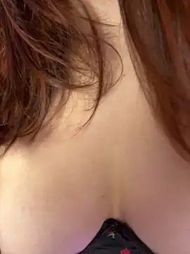 lia foxxy71 online show from May 25, 7:02 pm