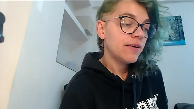 Ju-Hot online show from April 30, 3:50 pm