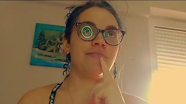 Ju-Hot online show from March 4, 2:12 pm