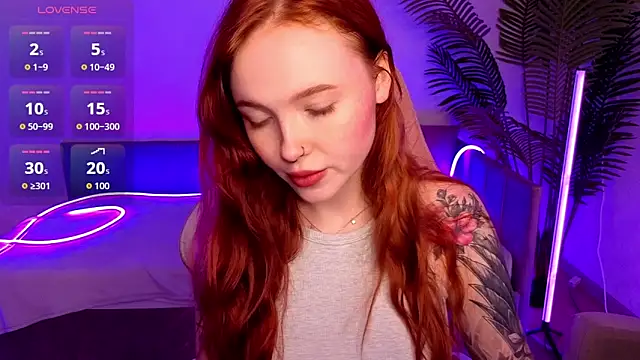 Maya Light online show from November 22, 8:28 am