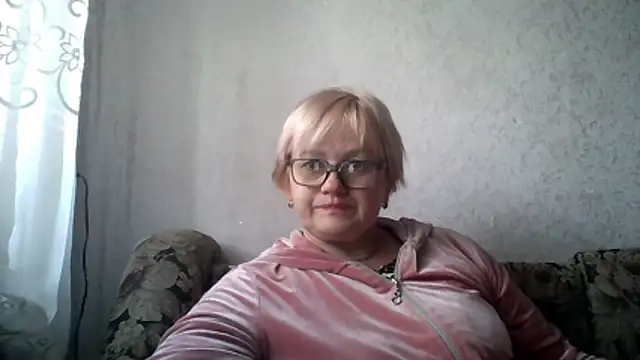 Mayya4321 online show from April 23, 9:50 am