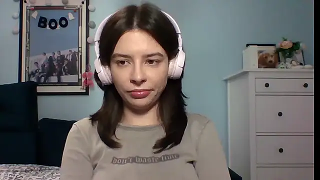 LariceSexy online show from October 5, 6:13 pm