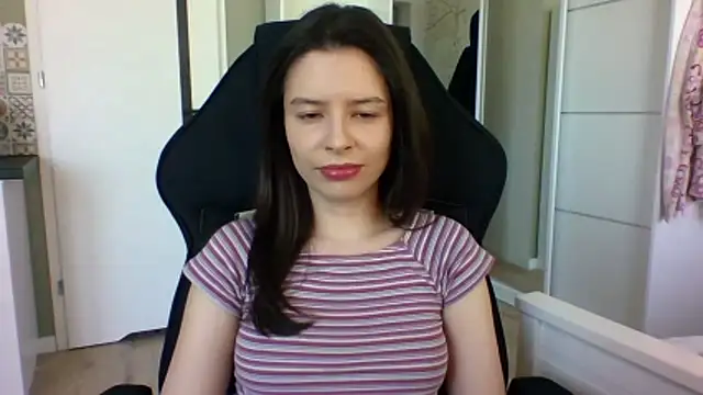 LariceSexy online show from April 22, 12:13 pm