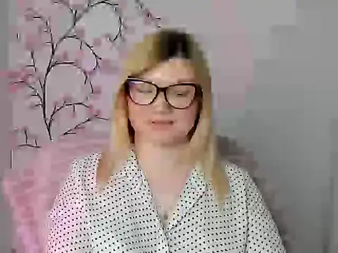 Lola moree online show from May 12, 4:13 pm