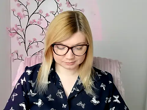 Lola moree online show from April 20, 11:35 am