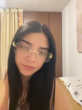 eileensophi online show from October 24, 2:51 am