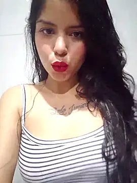 Angela Sophie online show from October 19, 8:00 pm